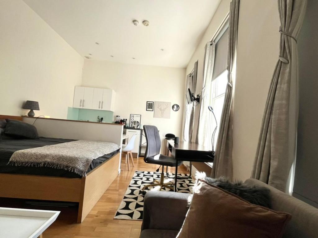 Appartamento Flat In Centre Of *